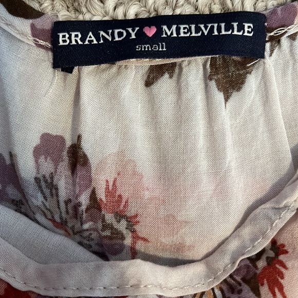 Brandy Melville Shirt - Picture 4 of 4